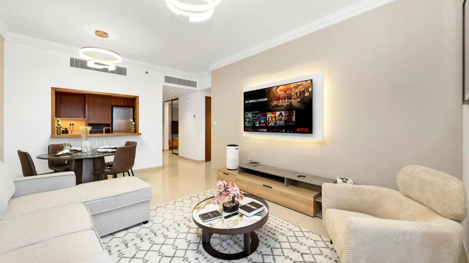 New! Ps5! Burj Khalifa View & Infinity Pool Apartment Dubai
