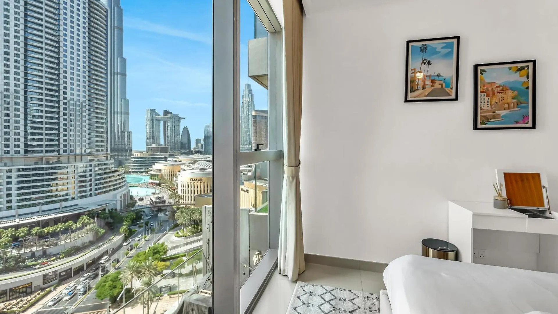 New! Ps5! Burj Khalifa View & Infinity Pool Apartment Dubai United Arab Emirates